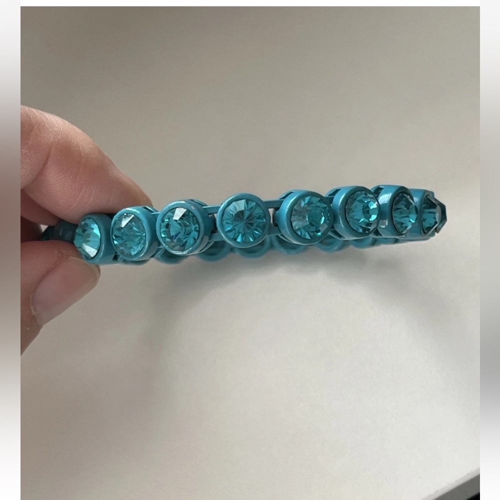 BLUE BANGLE rhinestone Enamel bracelet with magnetic closure
